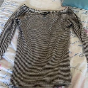 Billabong Cropped Long Sleeve Top